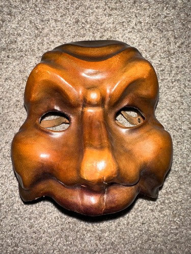 Handcrafted leather commedia - handcrafted,