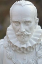 RE0431 FIGURINE STATUETTE REPRODUCTION MICHEL DE MONTAIGNE SERIE  ECRIVAIN