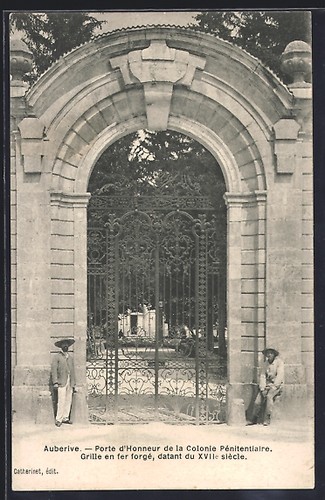 Cpa auberive porte honneur - auberive,, d´honneur