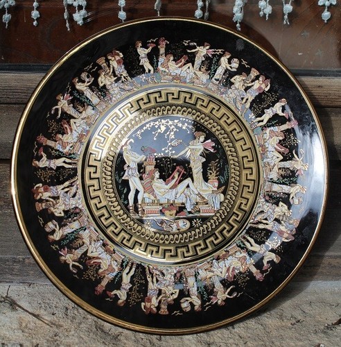 Assiette grecque peinte la - ,