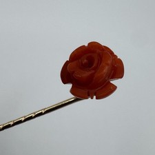 Epingle à cravate ancienne « Fleur En Corail » - Métal Doré