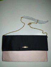 Sac à main ou pochette de