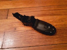 interrupteur commande autoradio au volant  PEUGEOT / CITROEN OE 96637233XT