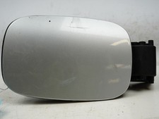 Volet de trappe carburant