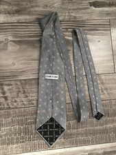 luxueuse cravate en soie