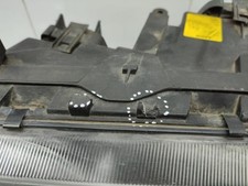 Optique avant principal gauche