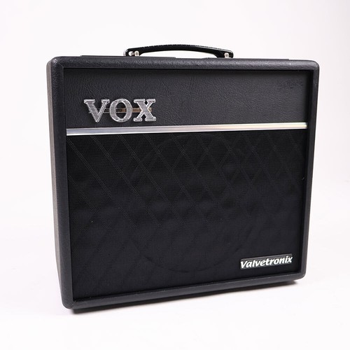 Vox guitar amplifier vt40 - guitar,