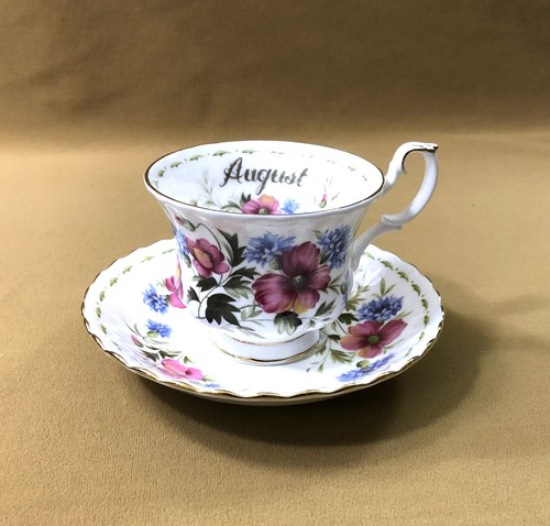 Tasse aout porcelaine royal - tasse,