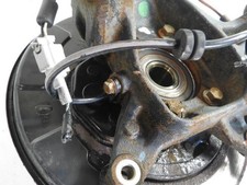 Moyeu arriere gauche SUBARU FORESTER 3 28411SC011