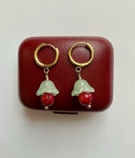 JADE SCULPTÉE, CORAIL 