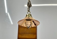 Belle suspension ancienne en laiton décor plafond cuisine maison avec abat-jo...