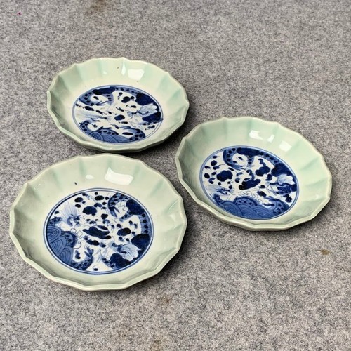 Assiettes anciennes japonaises