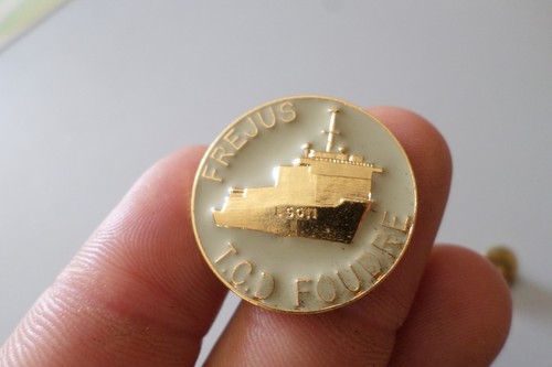 Pin broche badge bateau - broche, tcd