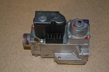 Vanne gaz vk 4115 v 2012 b DE DIETRICH 0295214