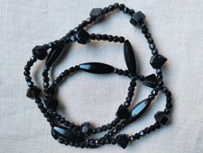 ANCIEN COLLIER EN PERLES DE