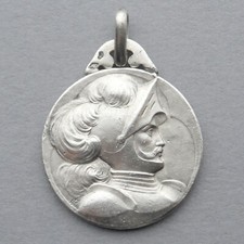 French, Antique Silver Medal. Man, Knight, Armor, Helmet. Art Nouveau Pendant.