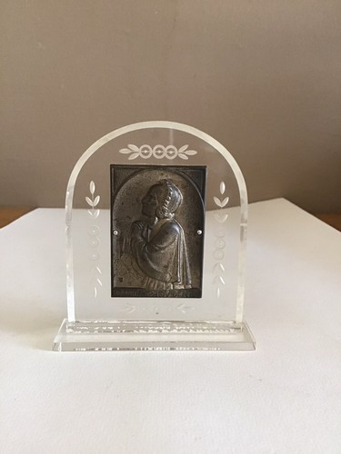 Ancien objet religieux