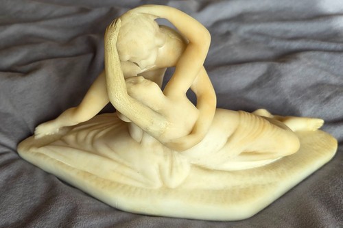 Sculpture albâtre après - sculpture, en