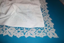 1 taie d'oreiller blanche