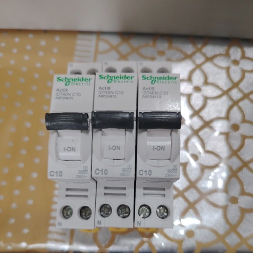Schneider electric a9p24610 - schneider,