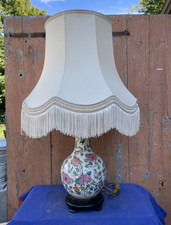 Lampe en céramique et son