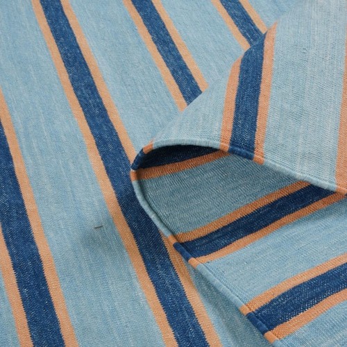 Tapis ancien scandinave