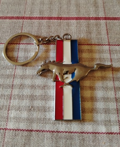 Porte clé ford mustang - porte,