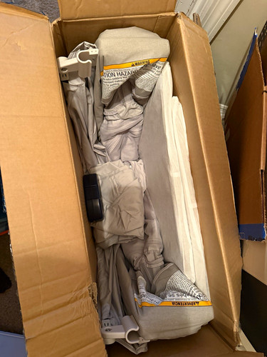 Graco oval bassinet - bassinet, and