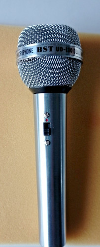 Microphone dynamique uni