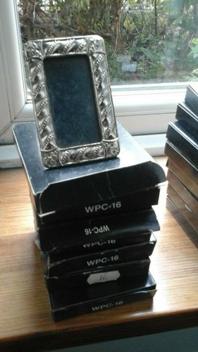 Ancien petit cadre table - , de