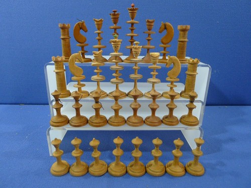 Tres rare chess - set, jeu