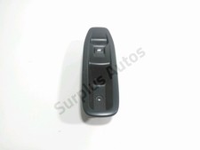 COMMANDE LEVE-VITRE AVANT DROIT 96758250ZD PEUGEOT 208 - 1 phase 1 / NE 227073