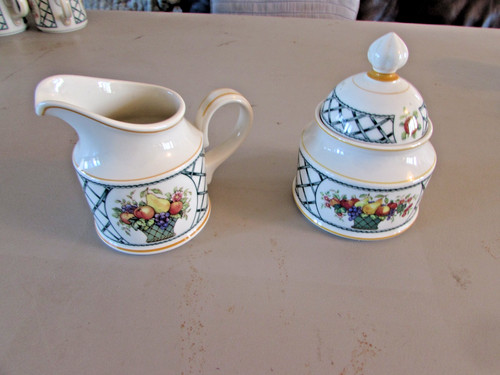 Villeroy boch basket creamer - &,