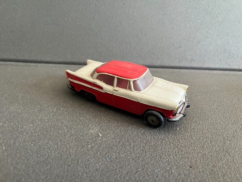 Ancienne voiture miniature - voiture,