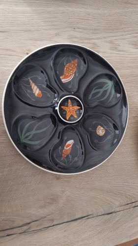 Assiette huitre faience - a,