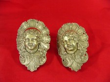 2 Mascarons valet receveur