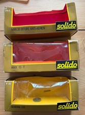 3 boites de tank Solido vides