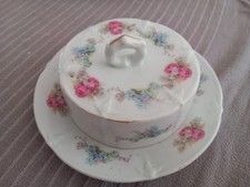 BEURRIER ANCIEN EN PORCELAINE