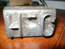 OUTIL ANCIEN  FER à Marquer