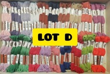 LOT DE 60 ECHEVETTES COTON RETORS A BRODER N°4 DMC  NEUVES 10 metres lot D