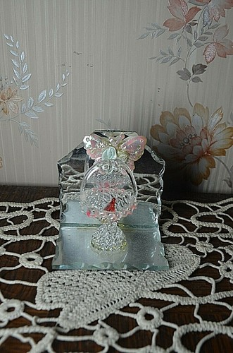 Ancien miroir sujet papillon - ,