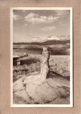 PHOTO - MADAGASCAR - STATUE , TOMBEAU - 1968