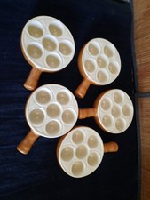 5 Poêlon à escargots 6 trous