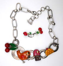 TARATATA - COLLIER EN METAL EMAILLE ET BOUCLES D'OREILLES