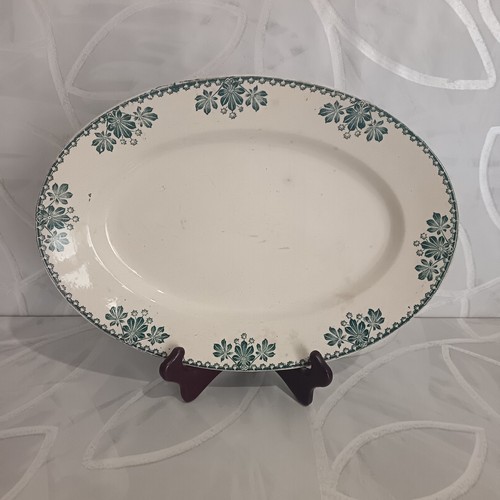 Plat ovale ancien - terre, fer