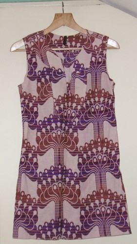 Tres belle robe courte - belle,