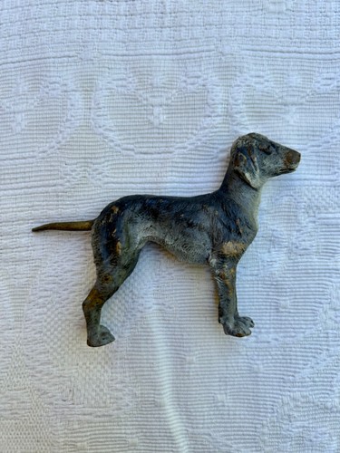 élégante figurine chien - Élégante, de