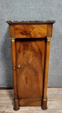 Table de nuit ou chevet époque Empire en noyer vers 1800