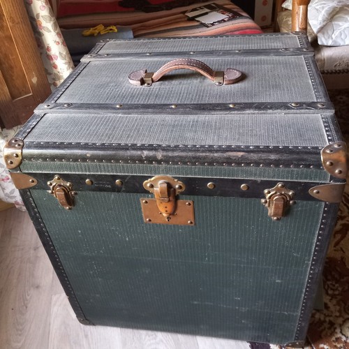Malle voyage ancienne avec - malle,