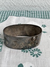 Ancien Rond De Serviette En Metal Argenté ? Décor Ange Lui Mariage Deco Table 